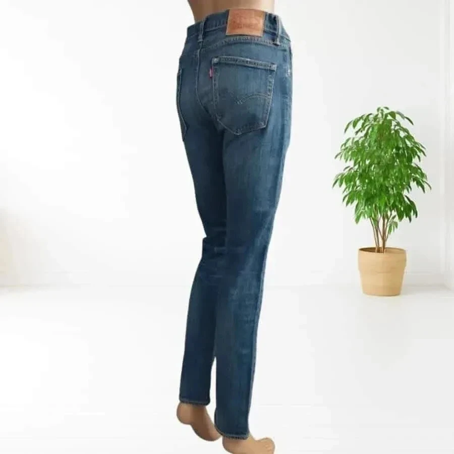 LEVI'S 510 coupe straight fuselée - taille haute medium - extensible - zeer goede staat – photo 3